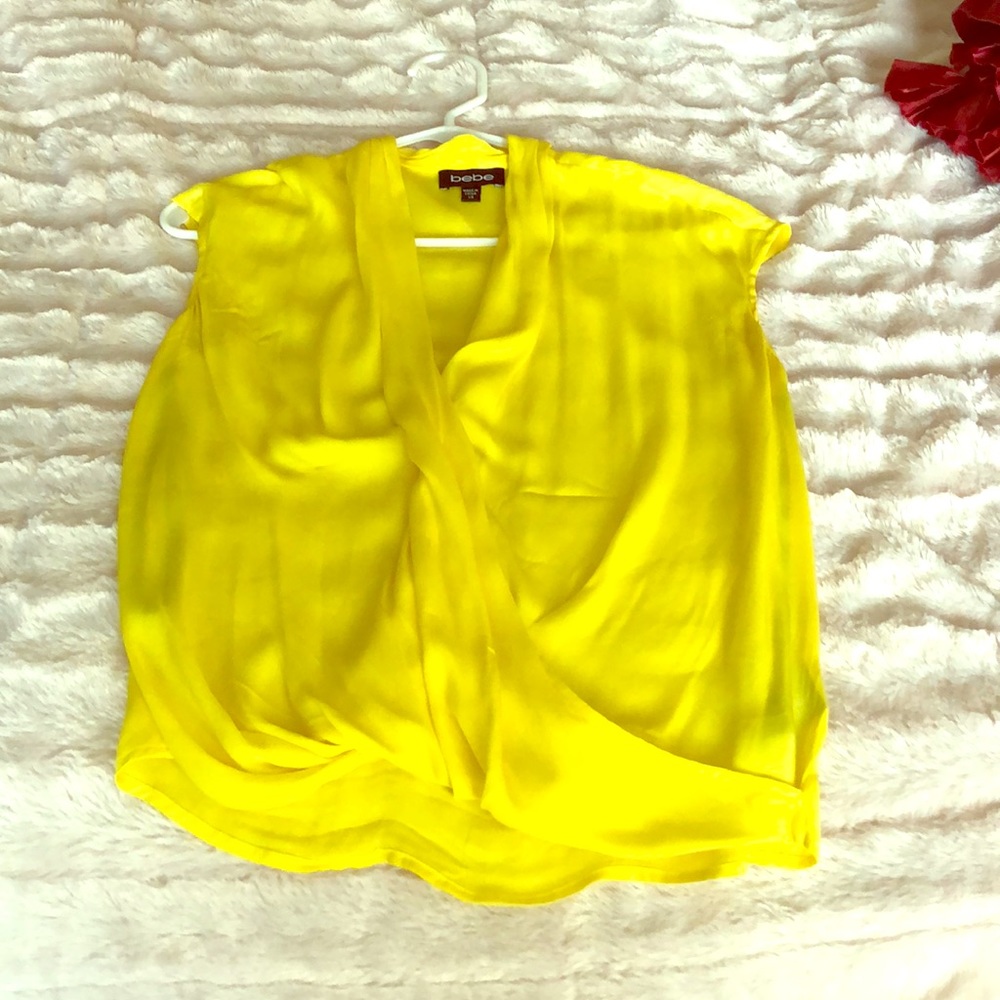 Bebe V neck